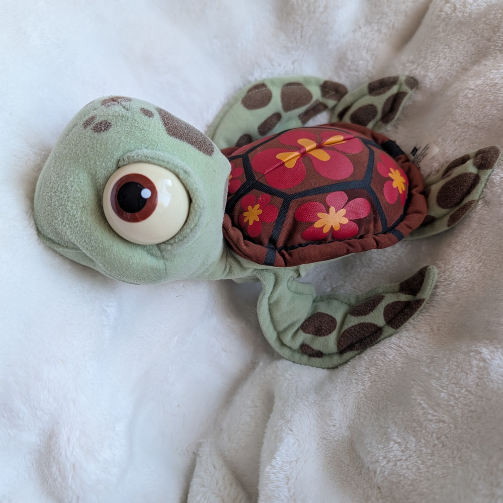 2002 Disney Pixar Finding Nemo Squirt Plush Hasbro Sea Turtle Toy